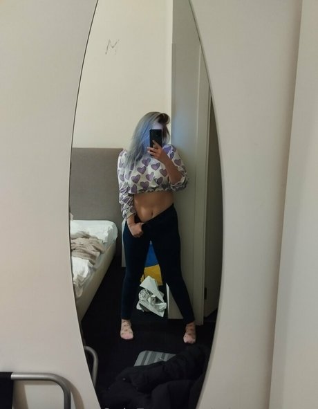 miss space x sexy actress gallery