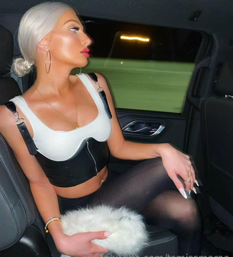 tsmissmaraa free pornstar photo
