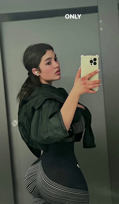 Karina Grinberryall sexy model photos