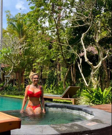 Winnie Nielsen hd model image