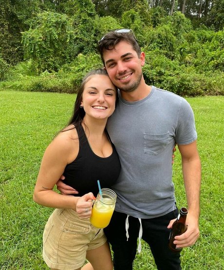 AJ Heahlke perfect actress images