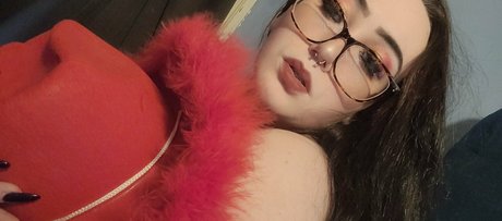 his sexqueen4200 hd model photos