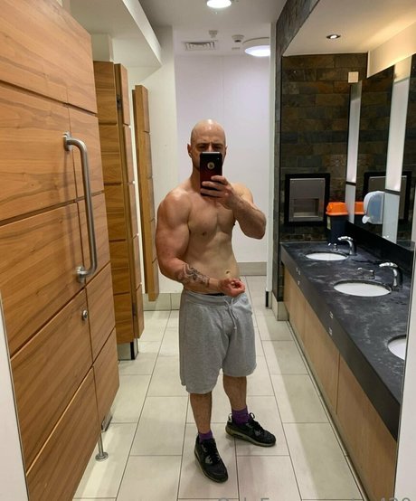 aztec420uk model sexy photo