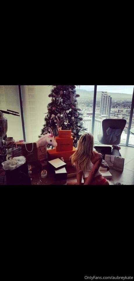 aubreykate naked star photos