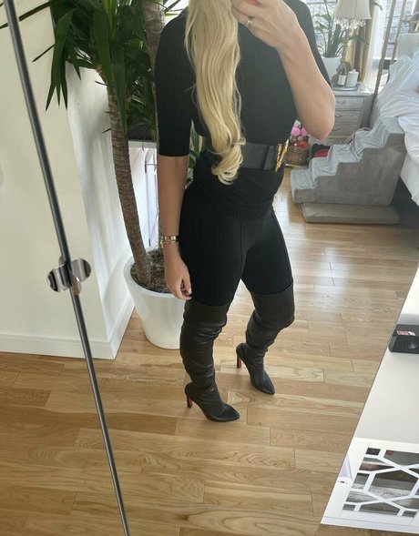 skinny asian onlyfans art porn pictures