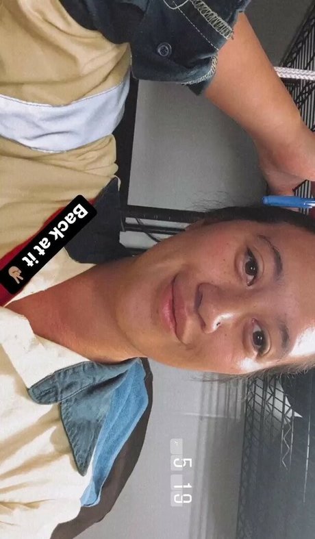 lyn ahayz pornstar sexy image