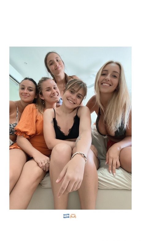 pretty pussy onlyfans naked pics