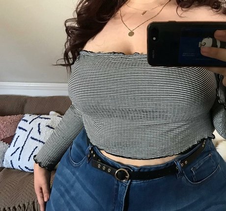 SoftestPear pornographic model pics