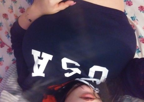 big tits brunette onlyfans free xxx gallery