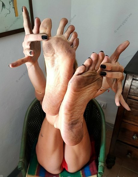 atomictoez star pornographic archive