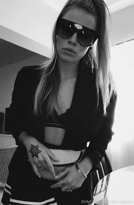 missorgaasm star sexy photo