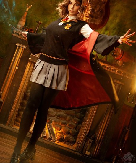 asian blonde onlyfans free naked picture