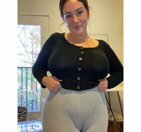 famous male onlyfans naked gallery