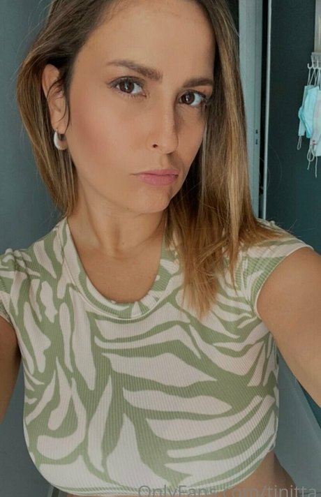 tinitta pornographic model photos