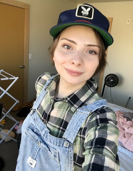 Abkazias model nudes pics