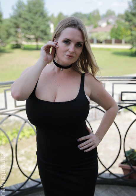 shemale fucks girl onlyfans hot xxx picture