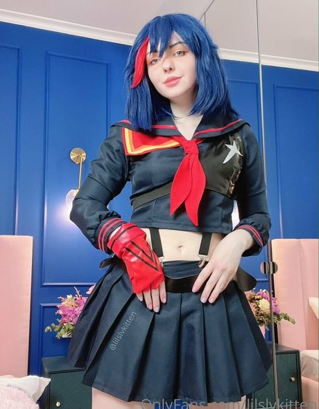 Lilslvkitten pornstar sexy img