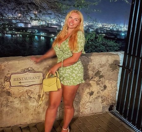 thigh high boots onlyfans pornos photos