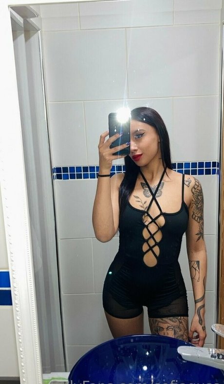 ccapricorniana99 model exclusive pics