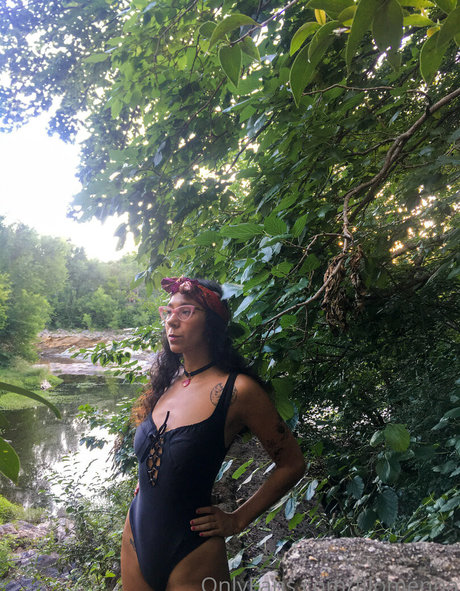 filomenna model xxx pictures