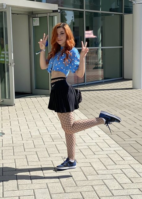 Anni The Duck best star gallery