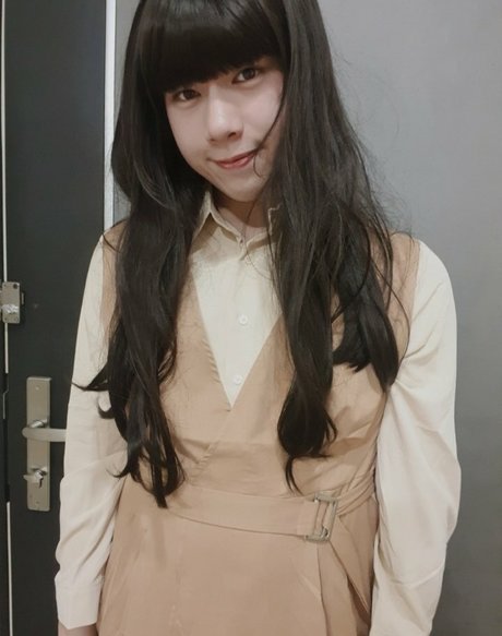 Thetsjessie beautiful pornstar img