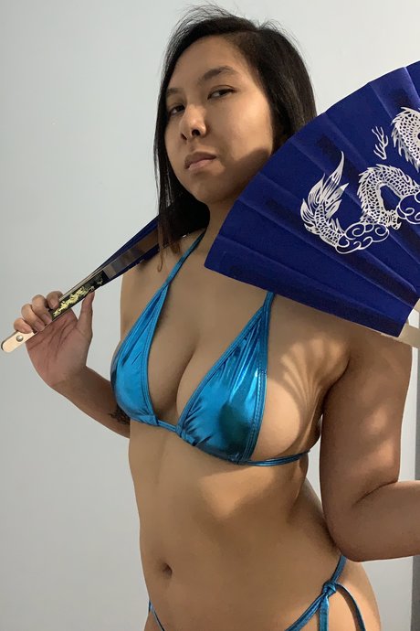 Zanderis Cosplay model sex picture