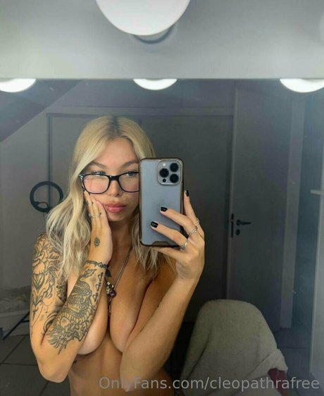 cleopathrafree model sex galleries