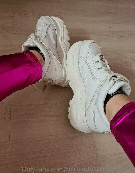 barbiedollfeetxoxofree pornographic model galleries