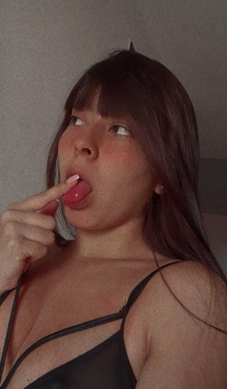 agnesbaby top model img