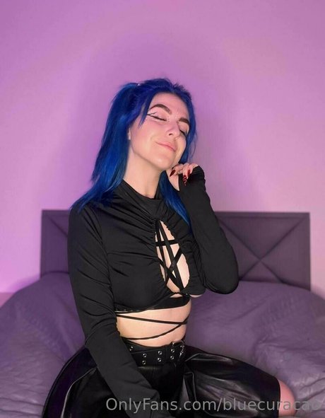 blueillusion model naked pics