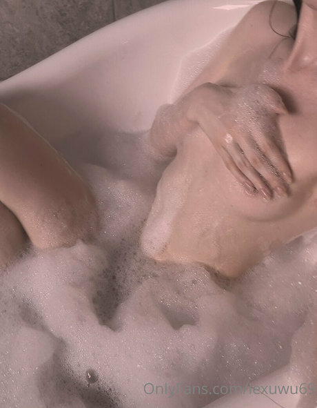 lexuwu69 nudes model archive