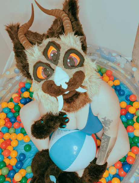 meanwoofree model sexy pic