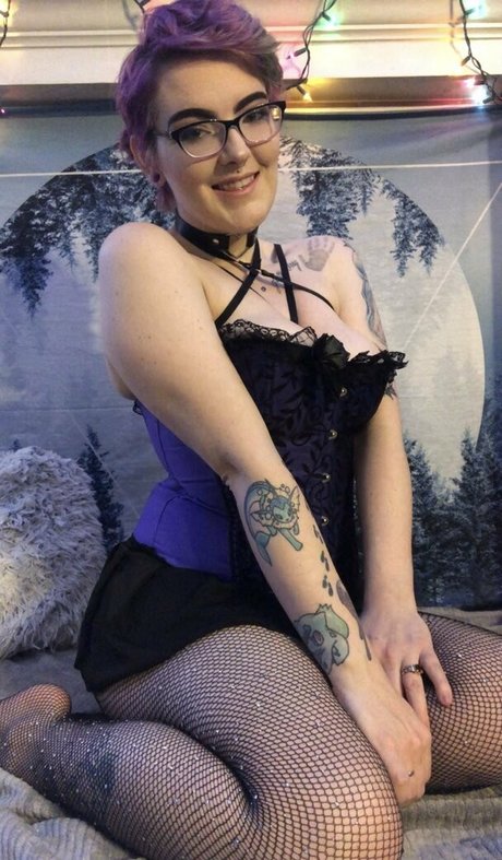 mirror selfie onlyfans naked image