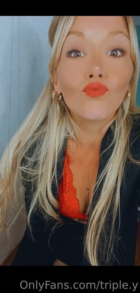 triple y free star archive