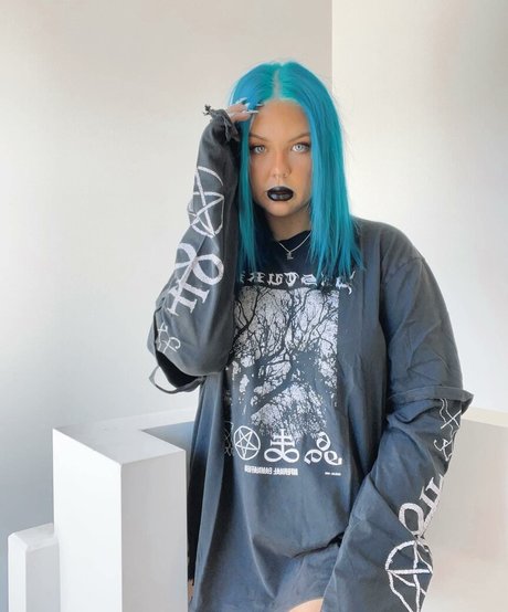 big tits brunette onlyfans hot pictures