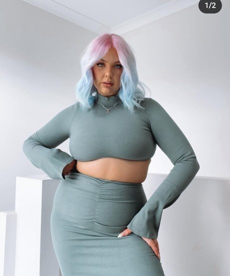 blonde handjob onlyfans pornos images