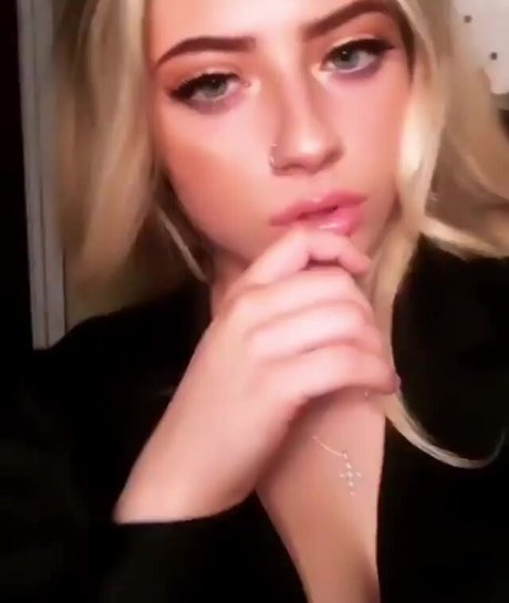 small onlyfans hot img