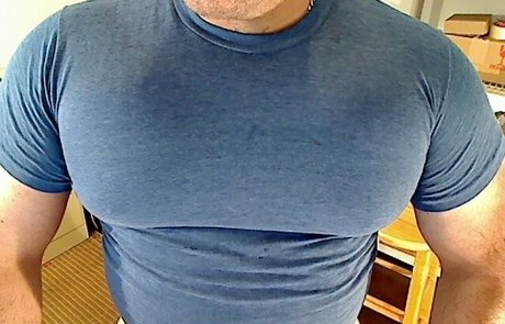 bullmusclejoe model erotic pic