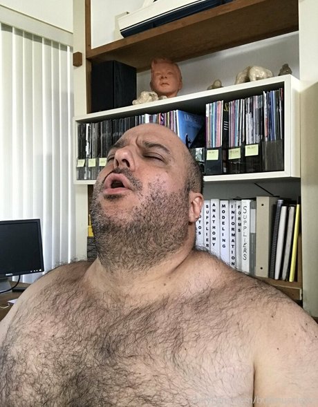 bullmusclejoe model adult gallery