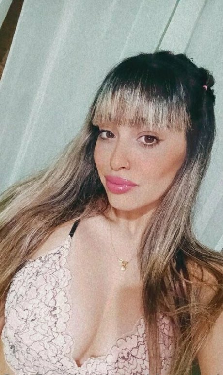 hot mature onlyfans naked pictures