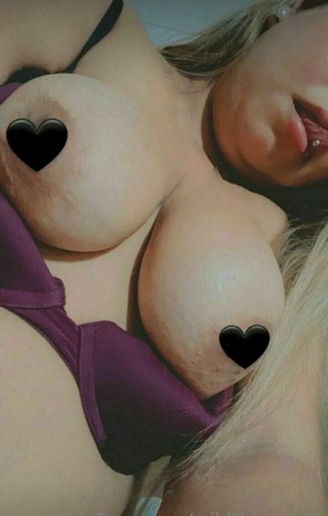 money onlyfans pornographic pics