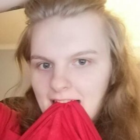 eyeskye naked actress photos