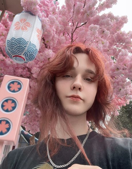 Mossy Barmales star sex archive