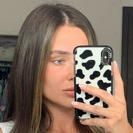 Karolina Mrozicka nudes model pics