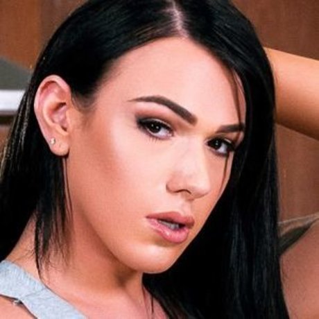 Aspen Brooks adult star pictures