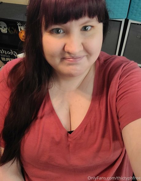 thictyphbbw model beautiful picture