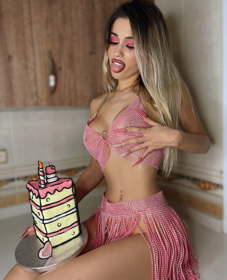 crisvqueenvip sexy star pic