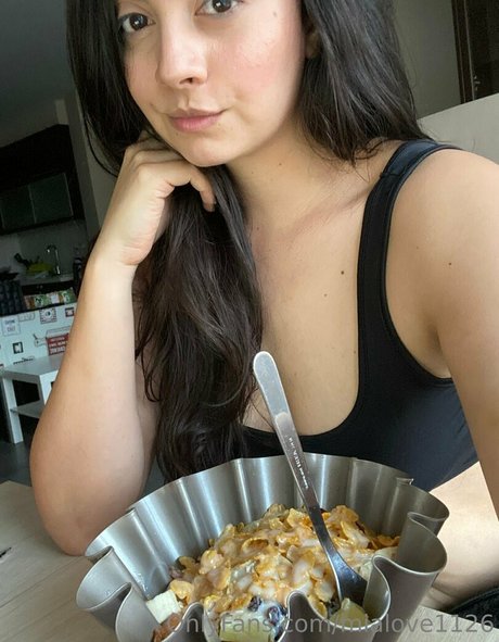 mialove1126 model adult archive