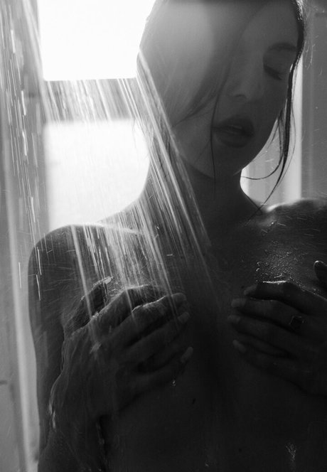 bellafuryfree pretty actress images